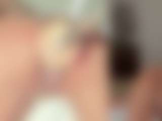 Live cam show with Emily - Fuck Machine on Camsoda
