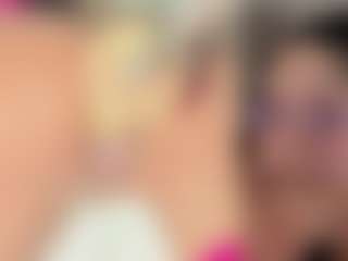 Live cam show with Emily - Fuck Machine on WildCum