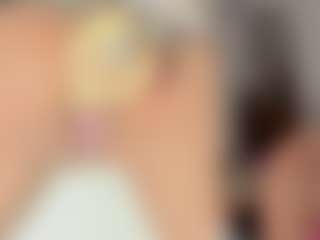 Live cam show with Emily - Gape on Mixed Magazine Live