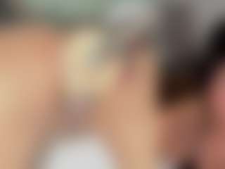 Live cam show with Emily - Gape on CamClone