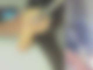 Live cam show with Emily - Facial on madthumbs