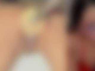 Live cam show with Emily - Gape on Camsoda