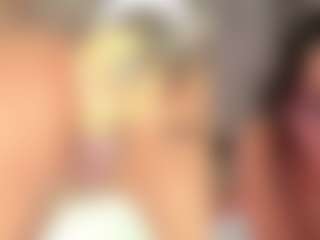 Live cam show with Emily - Facial on sexylive.show