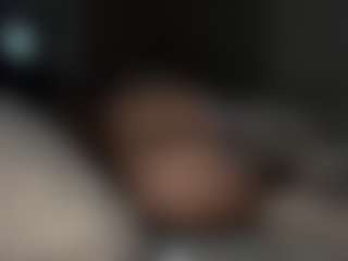 Live cam show with Creole Mon - Hispanic on camwithhim.com