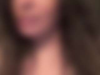 Creole Mon's Live Sex Cam Show