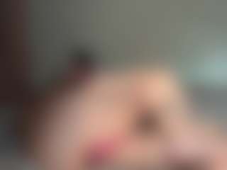 Creole Mon's Live Sex Cam Show