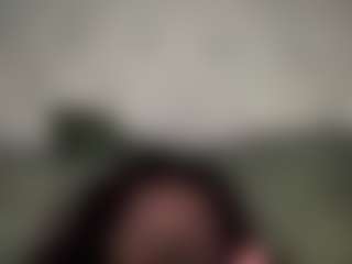 Live cam show with Creole Mon - Foot Fetish Pornstar on CamClone