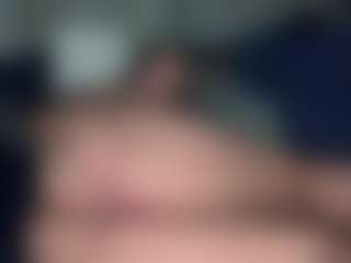 Creole Mon's Live Sex Cam Show