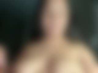Creole Mon's Live Sex Cam Show