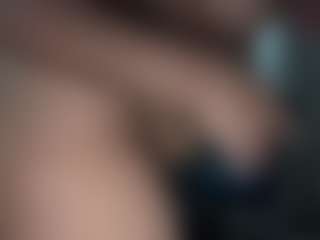Creole Mon's Live Sex Cam Show