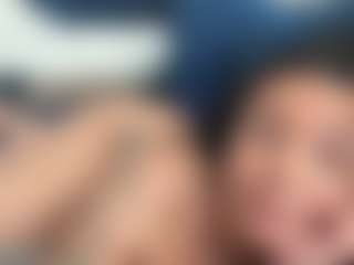 Creole Mon's Live Sex Cam Show