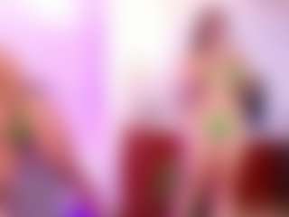 Lara Giraldo's Live Sex Cam Show