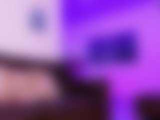 Lara Giraldo's Live Sex Cam Show