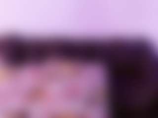 Live cam show with Lara Giraldo - Ass Clapping on Camsoda