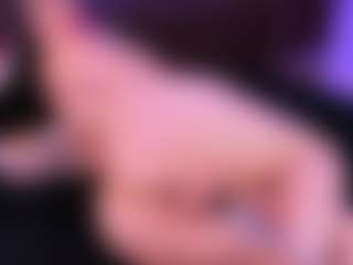 Lara Giraldo's Live Sex Cam Show