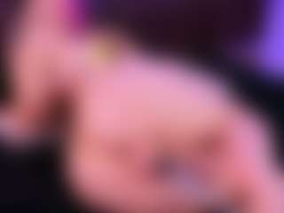 Lara Giraldo's Live Sex Cam Show