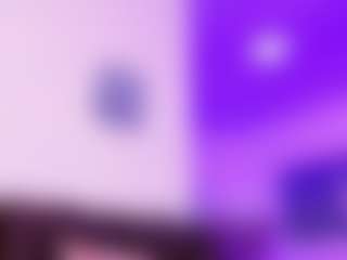 Lara Giraldo's Live Sex Cam Show