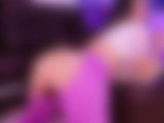 Lara Giraldo's Live Sex Cam Show