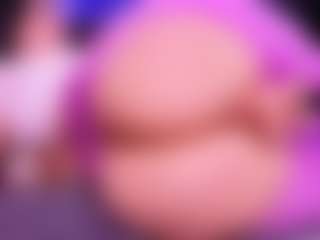 Lara Giraldo's Live Sex Cam Show