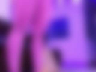Lara Giraldo's Live Sex Cam Show