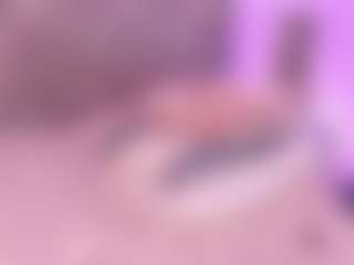 Lara Giraldo's Live Sex Cam Show