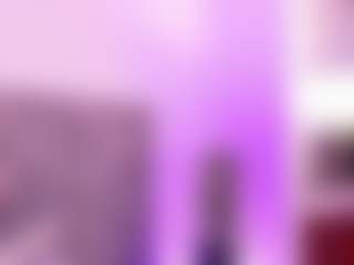 Lara Giraldo's Live Sex Cam Show