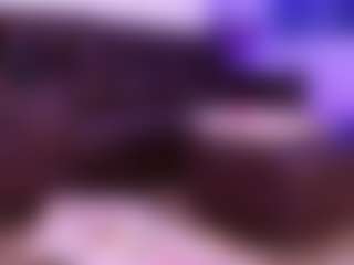 Lara Giraldo's Live Sex Cam Show