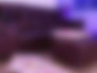 Lara Giraldo's Live Sex Cam Show