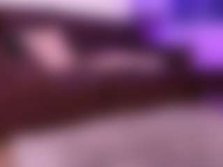 Lara Giraldo's Live Sex Cam Show