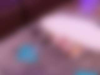 Lara Giraldo's Live Sex Cam Show