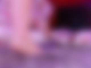 Lara Giraldo's Live Sex Cam Show