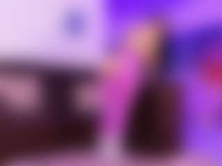 Live cam show with Lara Giraldo - Latina on Free Soda | colombia