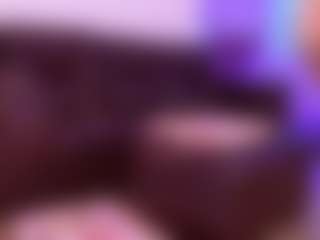 Lara Giraldo's Live Sex Cam Show