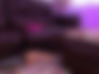 Lara Giraldo's Live Sex Cam Show