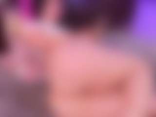 Lara Giraldo's Live Sex Cam Show