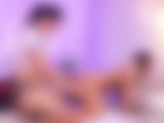 Lara Giraldo's Live Sex Cam Show