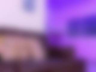Lara Giraldo's Live Sex Cam Show