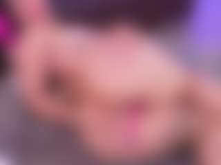 Lara Giraldo's Live Sex Cam Show