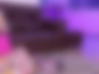 Lara Giraldo's Live Sex Cam Show