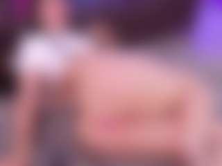 Lara Giraldo's Live Sex Cam Show