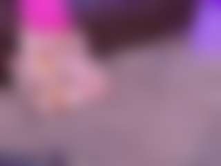 Lara Giraldo's Live Sex Cam Show