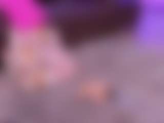 Lara Giraldo's Live Sex Cam Show