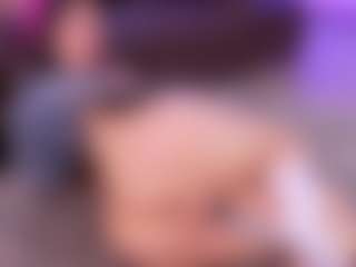 Lara Giraldo's Live Sex Cam Show