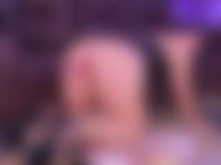 Lara Giraldo's Live Sex Cam Show