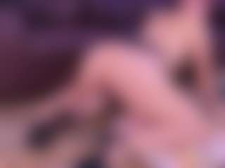 Lara Giraldo's Live Sex Cam Show