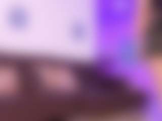 Lara Giraldo's Live Sex Cam Show