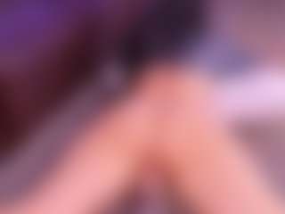 Lara Giraldo's Live Sex Cam Show