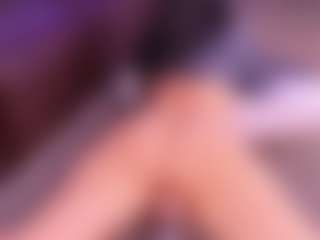 Live cam show with Lara Giraldo - Sexwebcam BBW on Strip Flash - Live Sex Shows