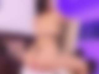 Lara Giraldo's Live Sex Cam Show
