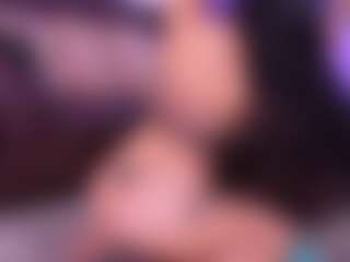 Lara Giraldo's Live Sex Cam Show
